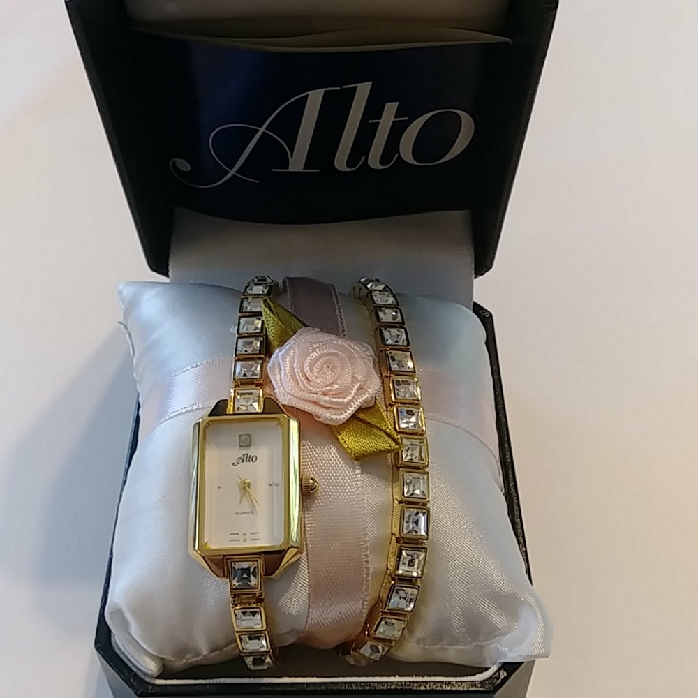 Matching Gold/Zirconium Watch and Bracelet